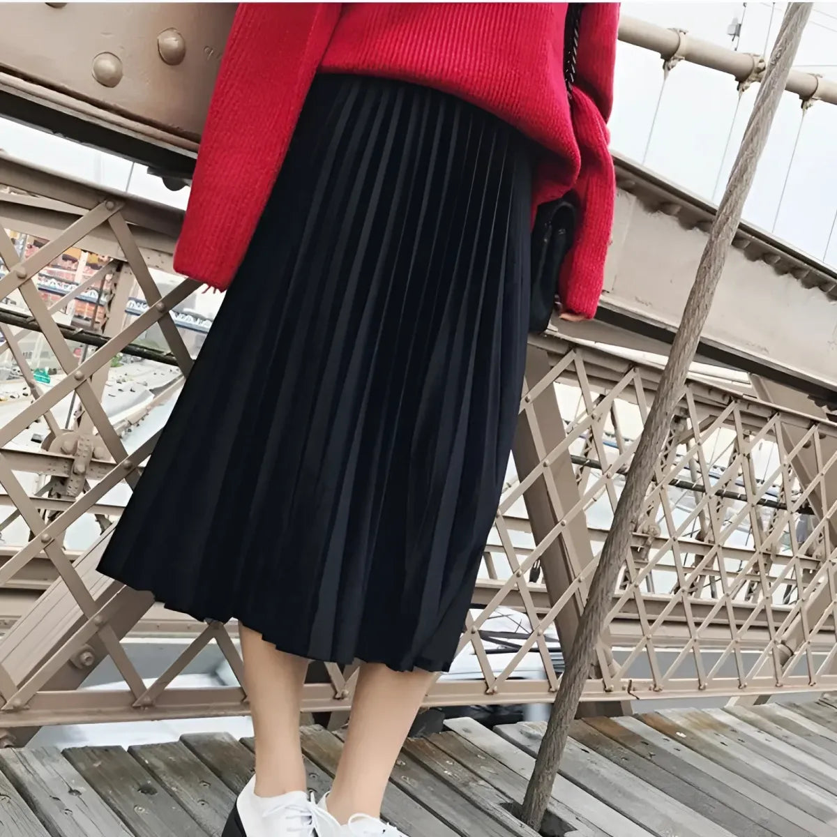 Elastic Waist Pleated Velvet Skirt from Kawaii Stop