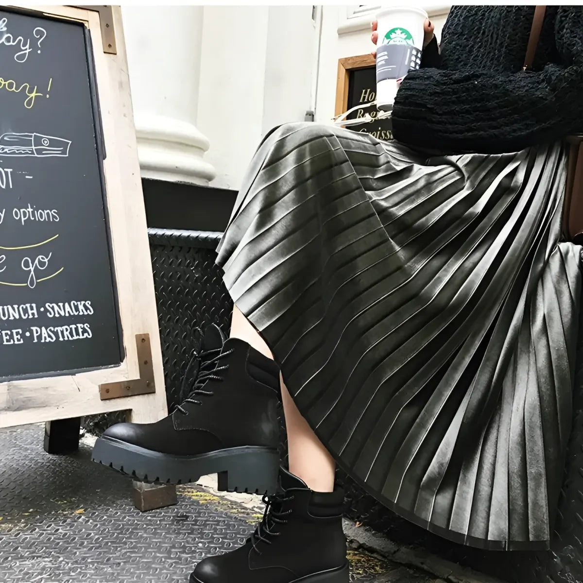 Elastic Waist Pleated Velvet Skirt from Kawaii Stop