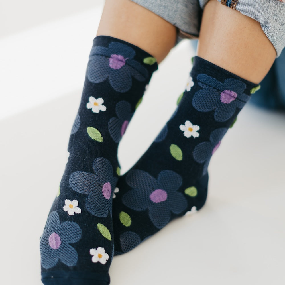 Misty Minimalist Socks from Pretty Simple