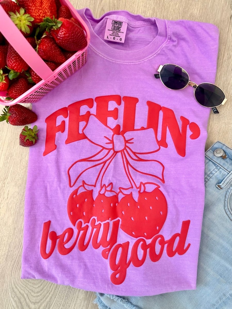 PUFF 'Berries & Bows' T-Shirt from United Monograms