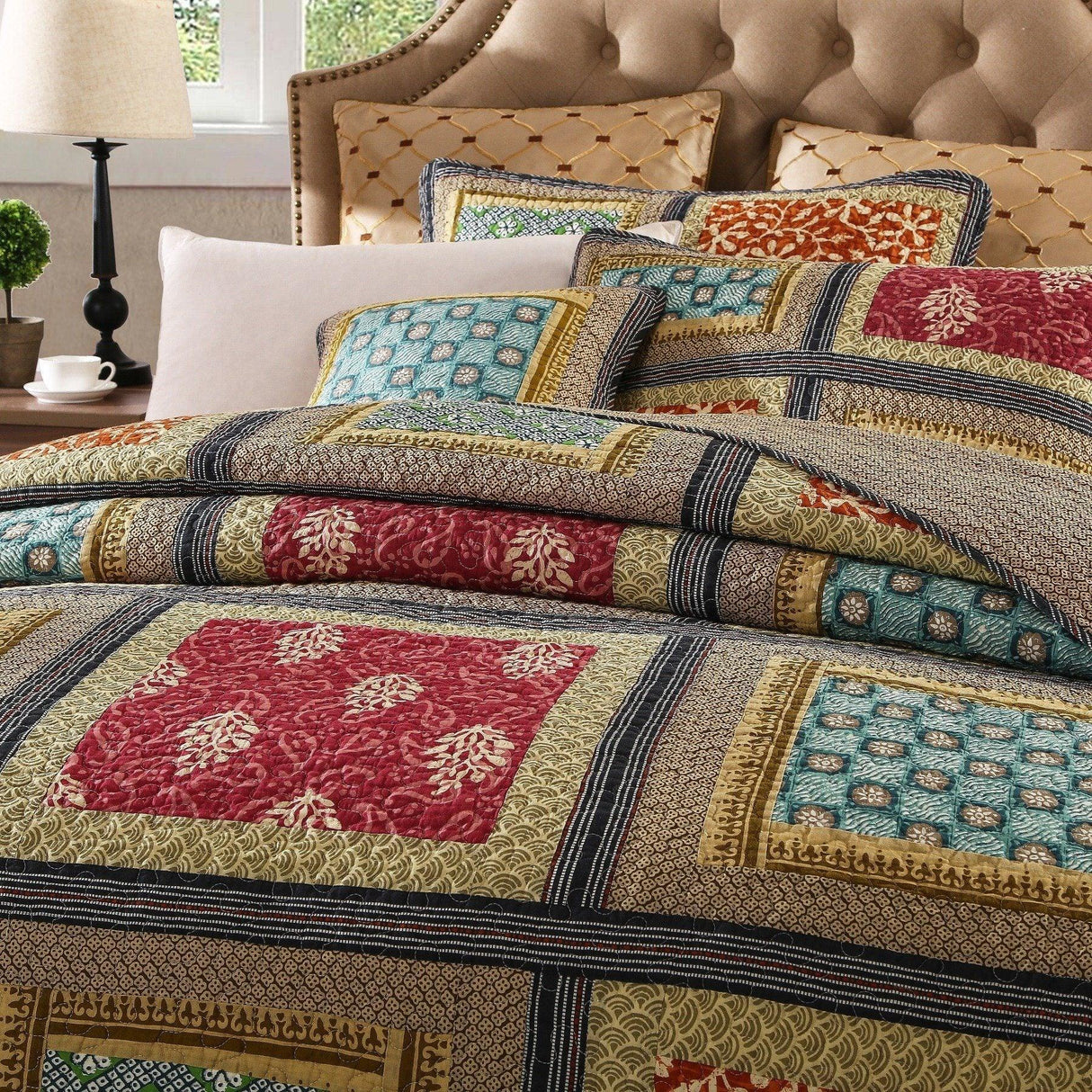 Dada Bedding Gallery of Roses Floral Bohemian Cotton Patchwork Bedspread Set (JHW-546) from DaDalogy Bedding Collection