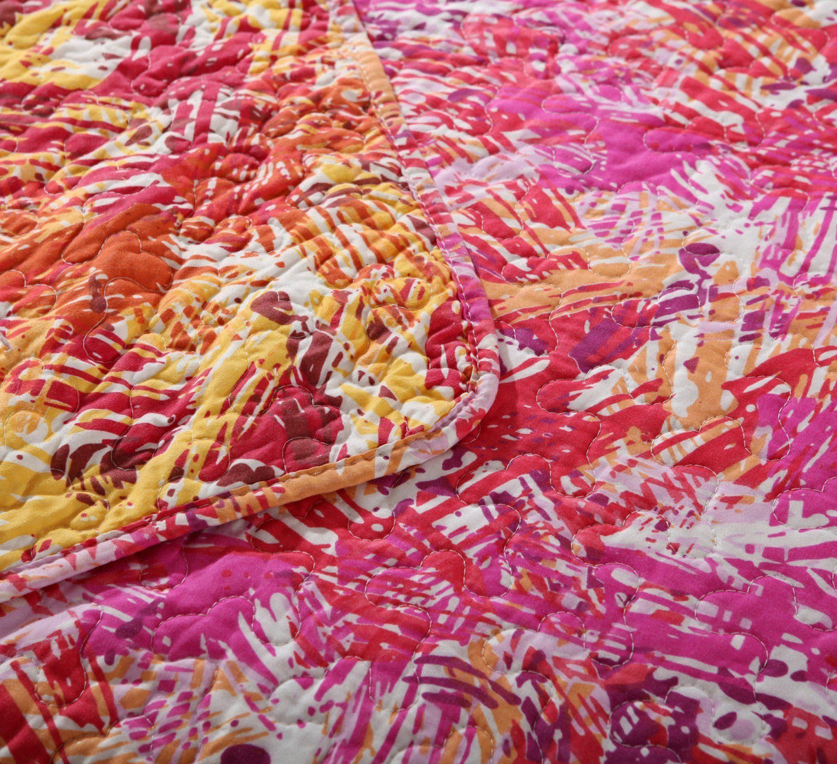 DaDa Bedding Lovely Pop of Colors Lightweight Reversible Quilted Bedspread Set (KBJ1625) from DaDalogy Bedding Collection