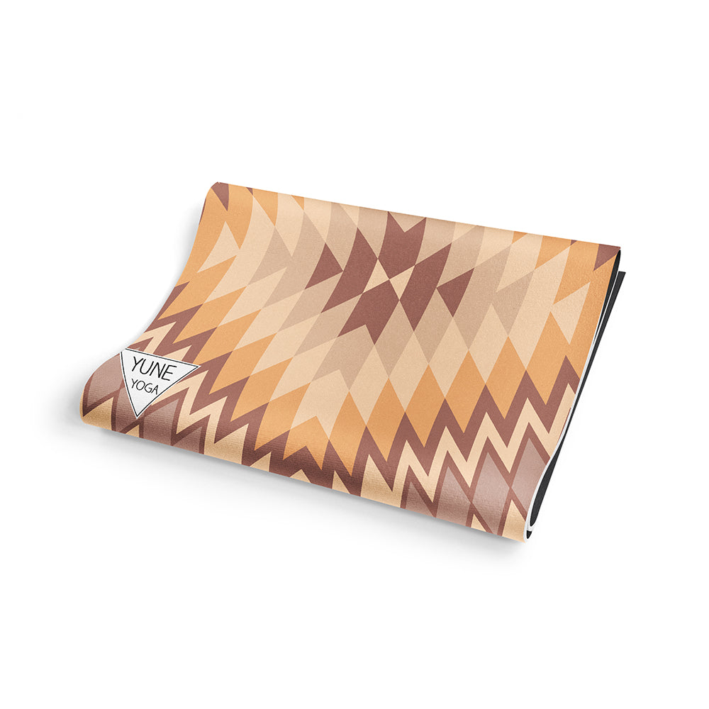 Red Rocks Sunrise Yoga Mat – 6 mm Extra Thick, Double-Sided Non-Slip, Eco-Friendly PER with Desert Sunrise Design | from Yune Yoga