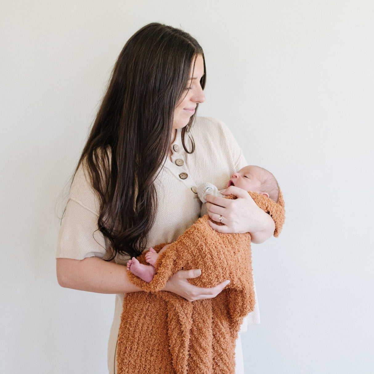 RIBBED BAMBONI® RECEIVING BLANKETS From Saranoni