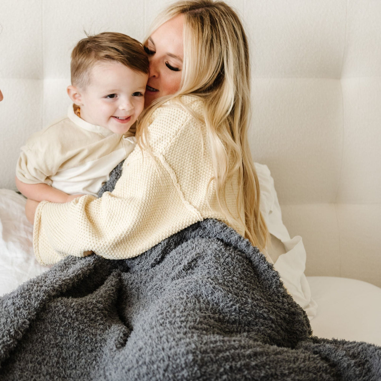 RIBBED BAMBONI® TODDLER BLANKETS From Saranoni