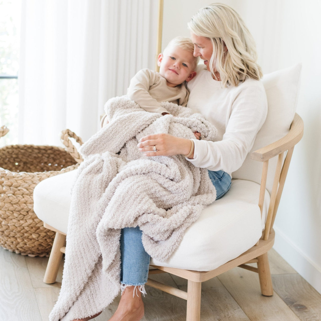 RIBBED BAMBONI® TODDLER BLANKETS From Saranoni