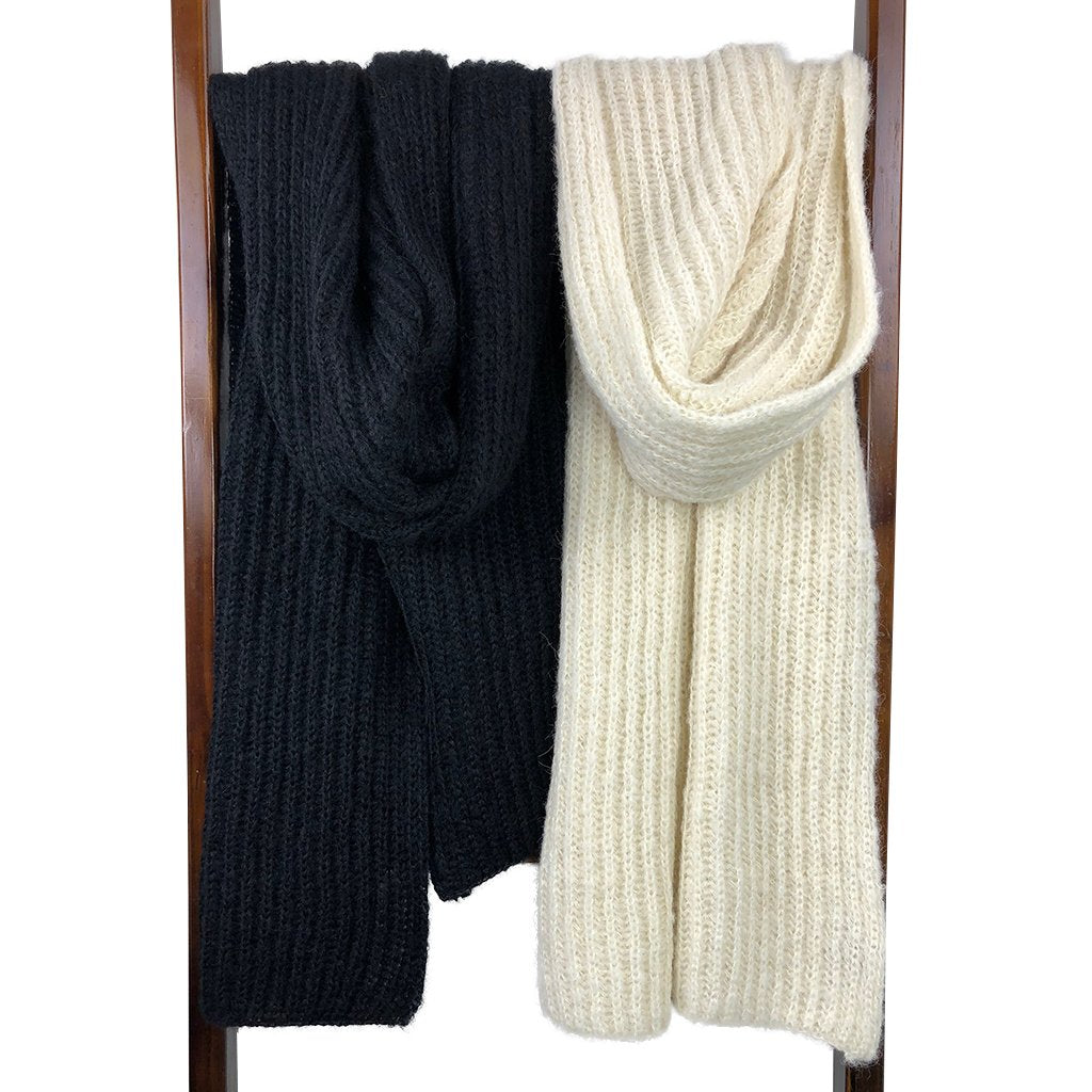 Chunky Snow Knit Alpaca Scarf from SLATE + SALT