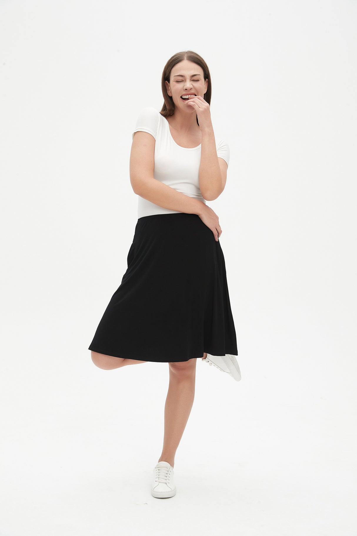 MM SWAY SKIRT - BLACK. from Mia Mod