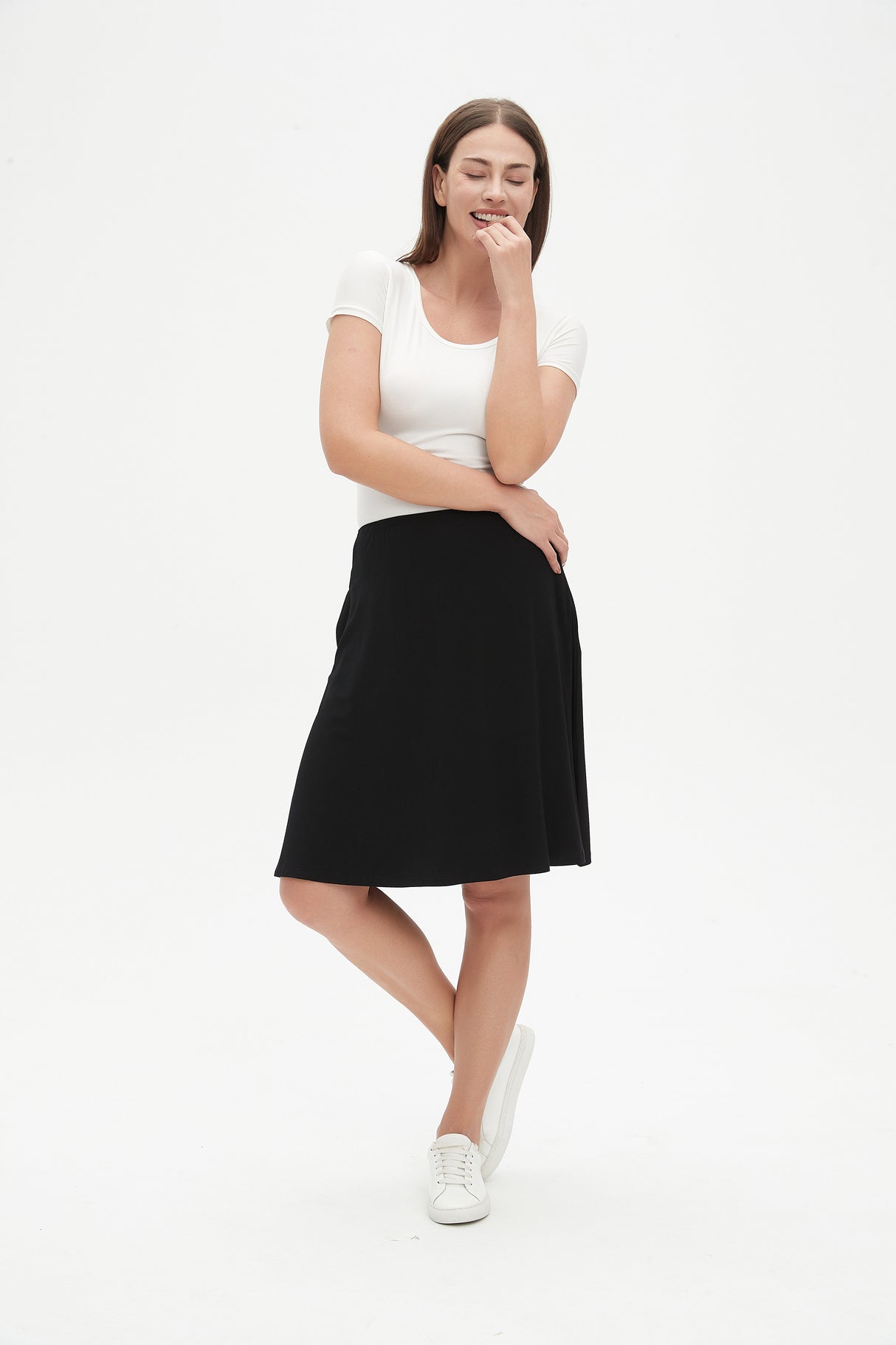 MM SWAY SKIRT - BLACK. from Mia Mod