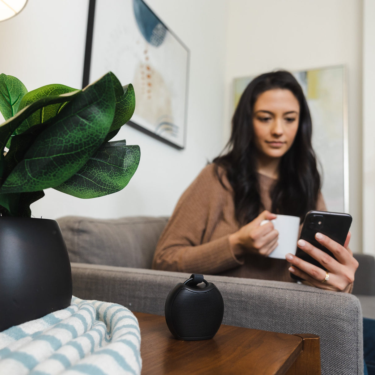 Rohm+ Travel Sound Machine with Wireless Speaker from Yogasleep