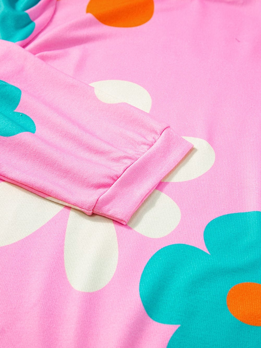 70s Style Floral Print T-Shirt from MsDressly