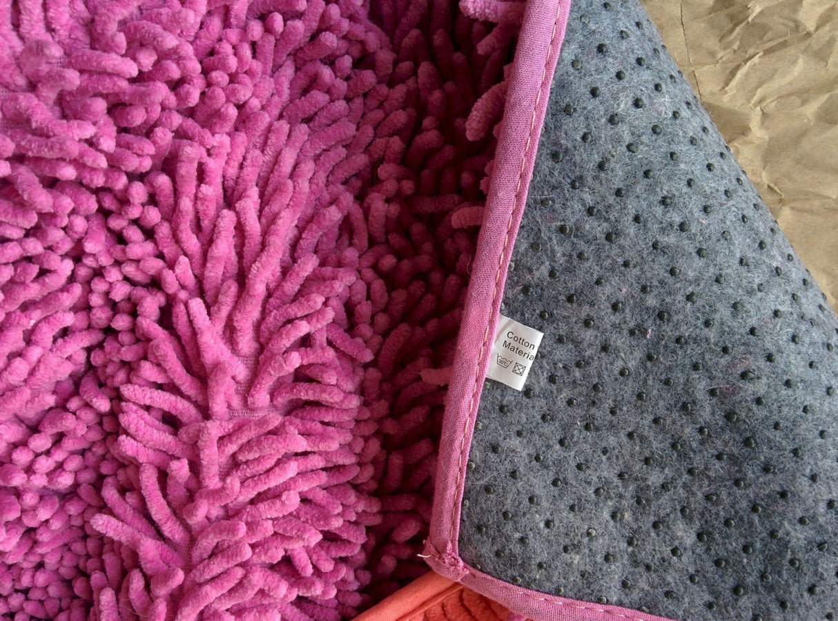 Tache Cotton Chenille Hot Pink Shag Area / Bathroom Rug (MATP) from Tache Home Fashion