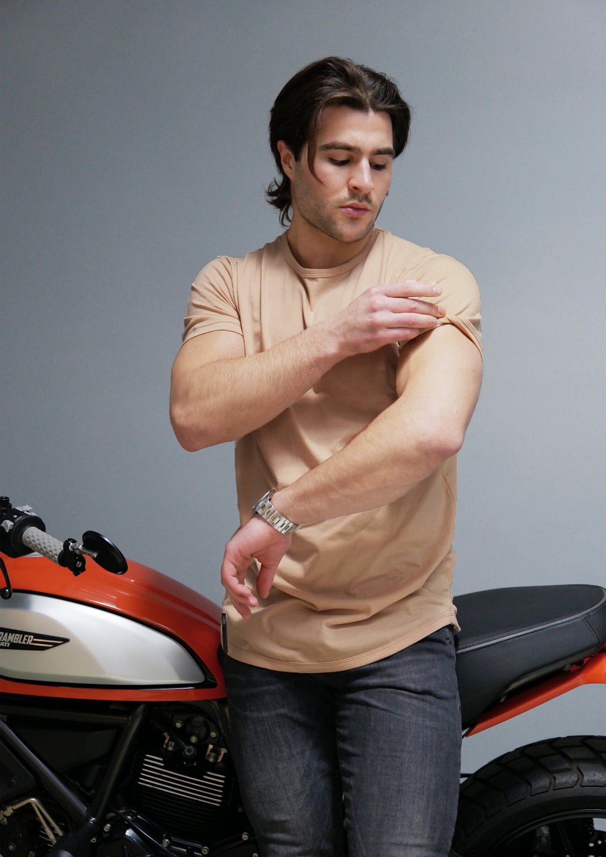 Curved Hem from Ten/10 Apparel