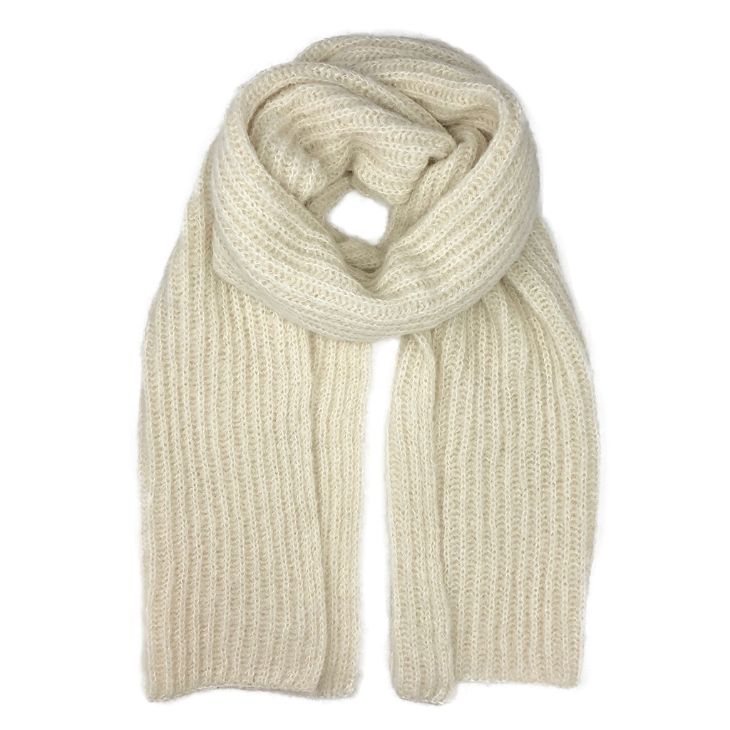 Chunky Snow Knit Alpaca Scarf from SLATE + SALT