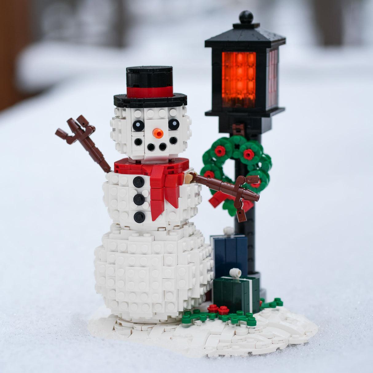 Holiday Snowman Scene from Bricker Builds