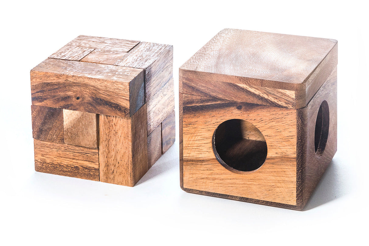 Soma Cube Puzzle from Kubiya Games