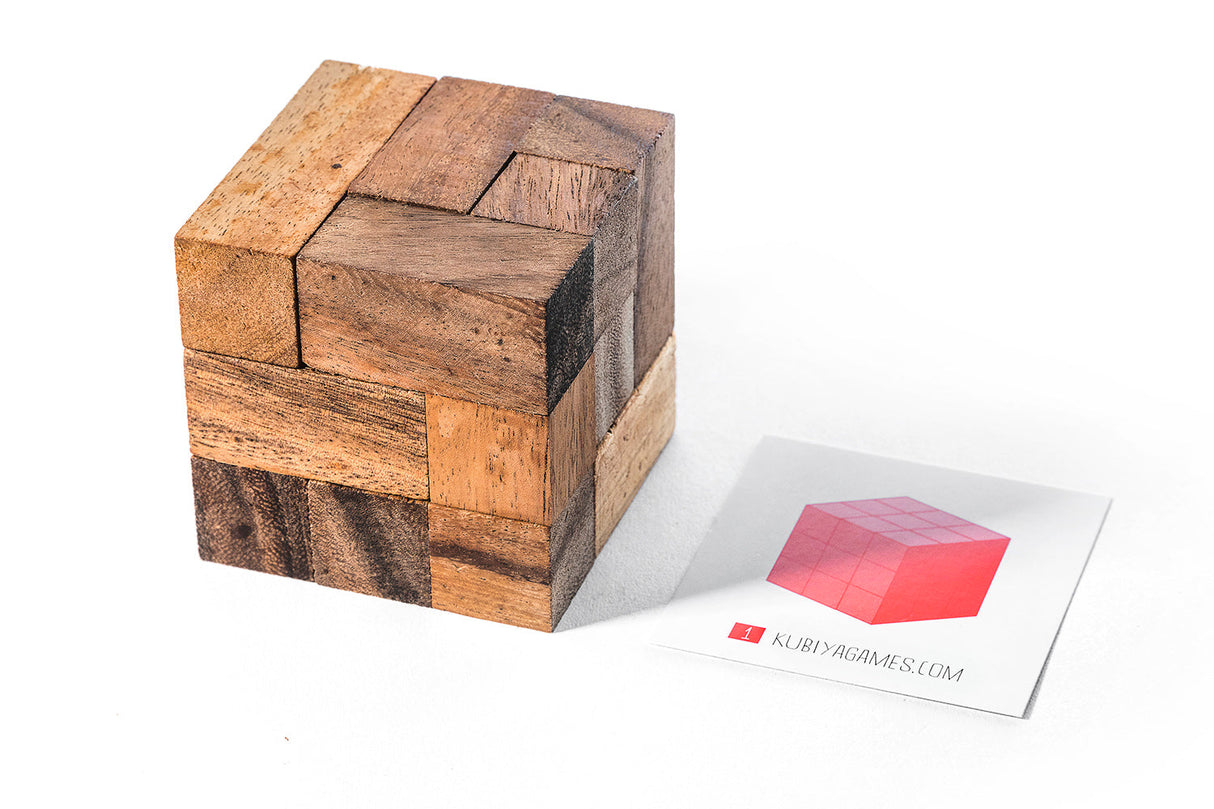 Soma Cube Puzzle Set - with challenge cards from Kubiya Games