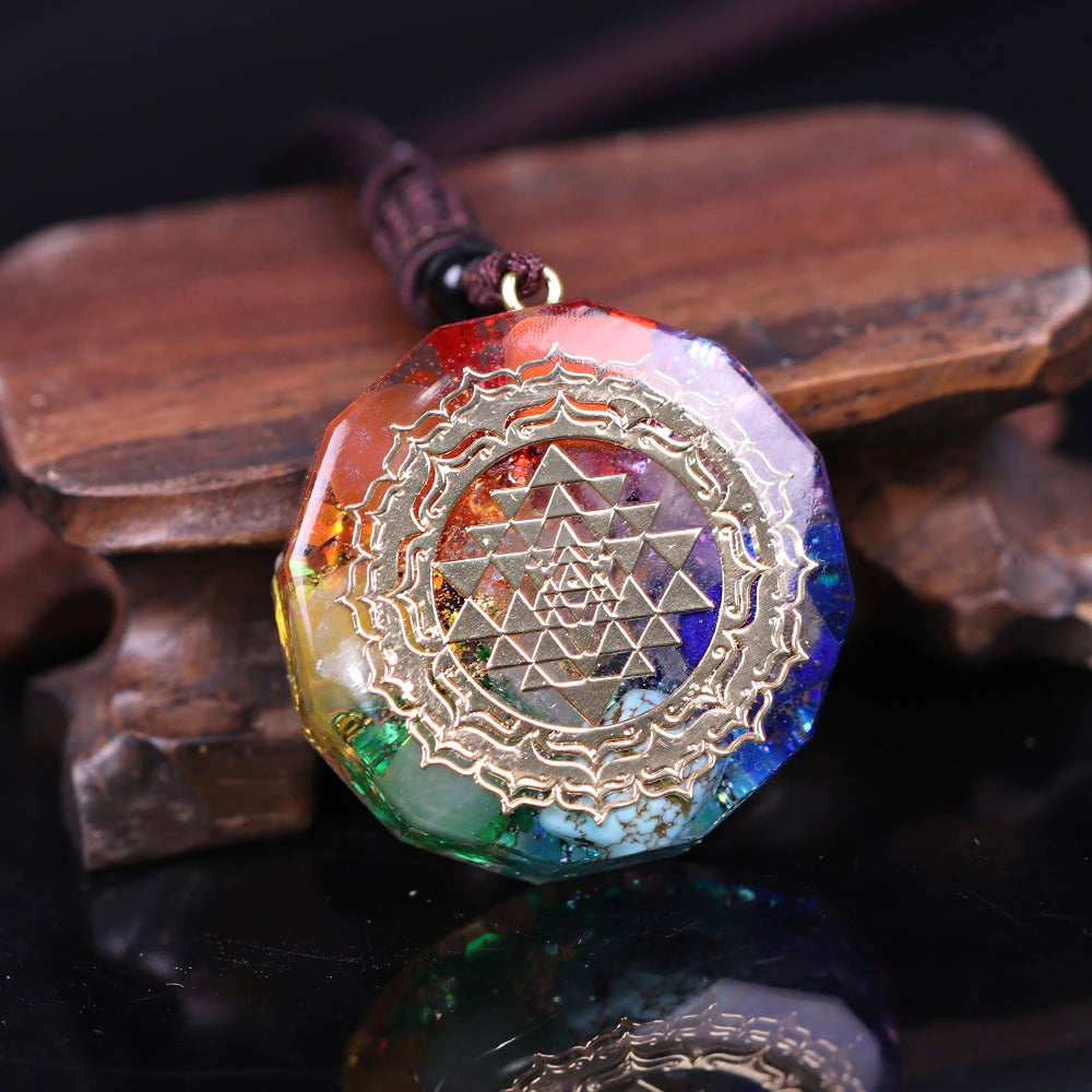 LUMINOUS CHAKRAS NECKLACE from Ashlen