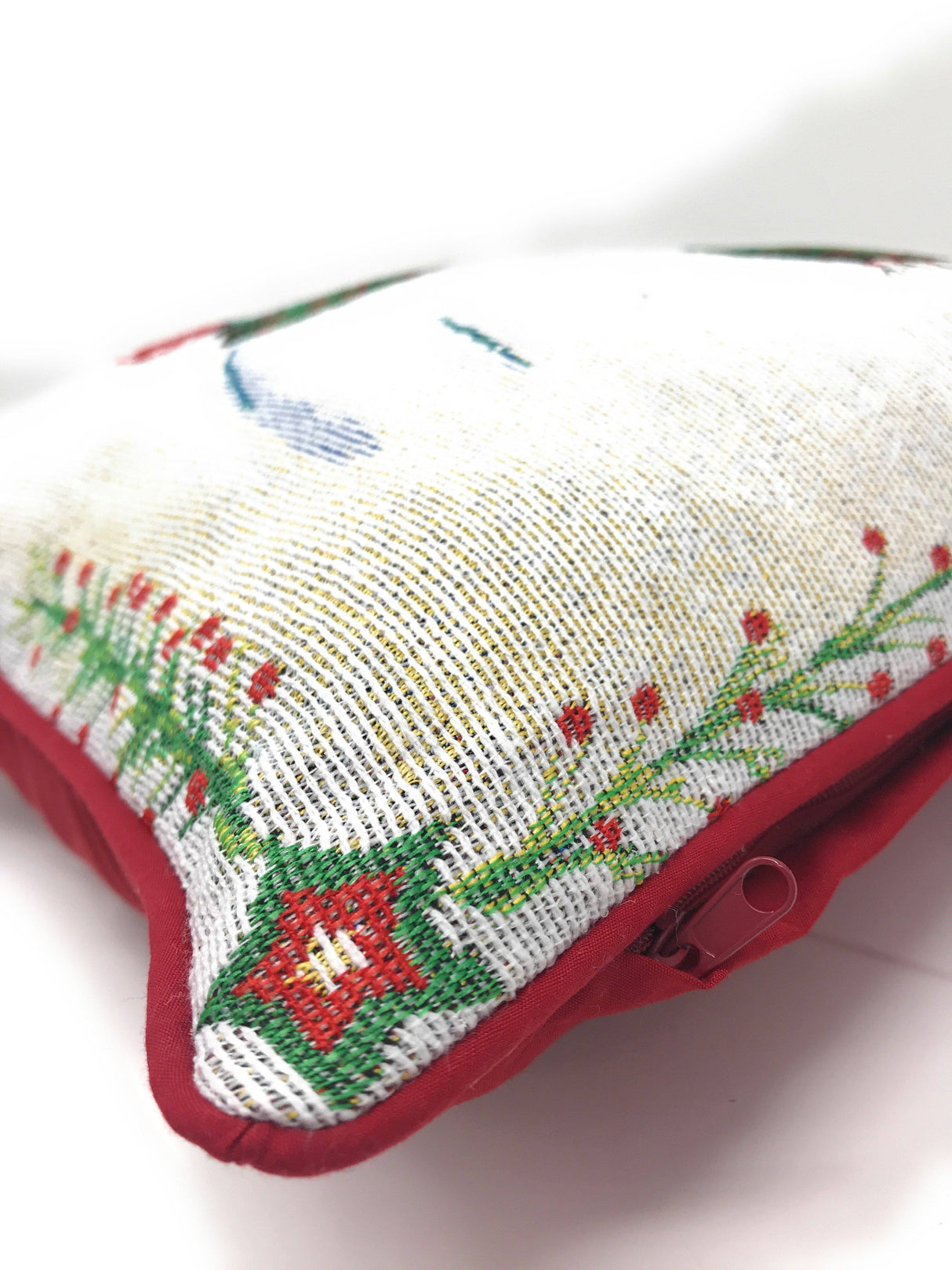 DaDa Bedding Set of 8 Pieces Magical Snowman Holiday Table Tapestry - 4 Placemats, 2 Table Runners, 2 Throw Pillow Covers (9733) from DaDalogy Bedding Collection