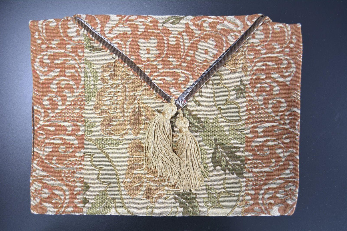 DaDa Bedding Floral Nature Garden Beige Orange Spices Tapestry Table Runner (10072) from DaDalogy Bedding Collection