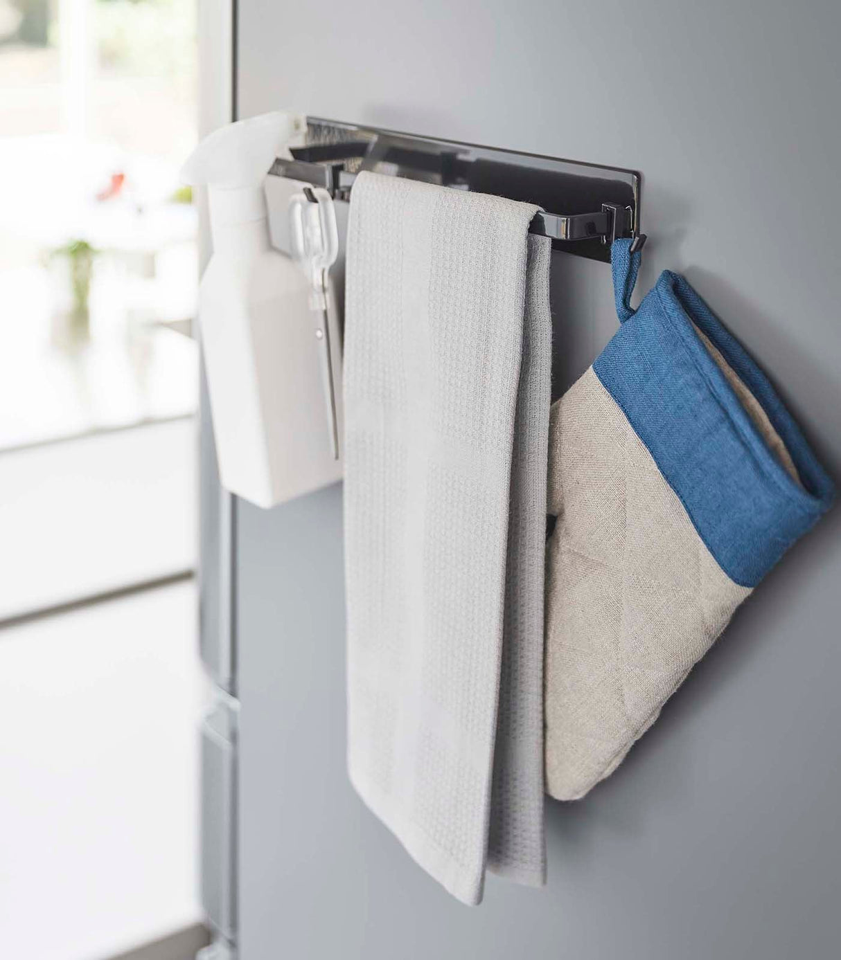 Magnetic Kitchen Towel Hanger - Steel from Yamazaki Home