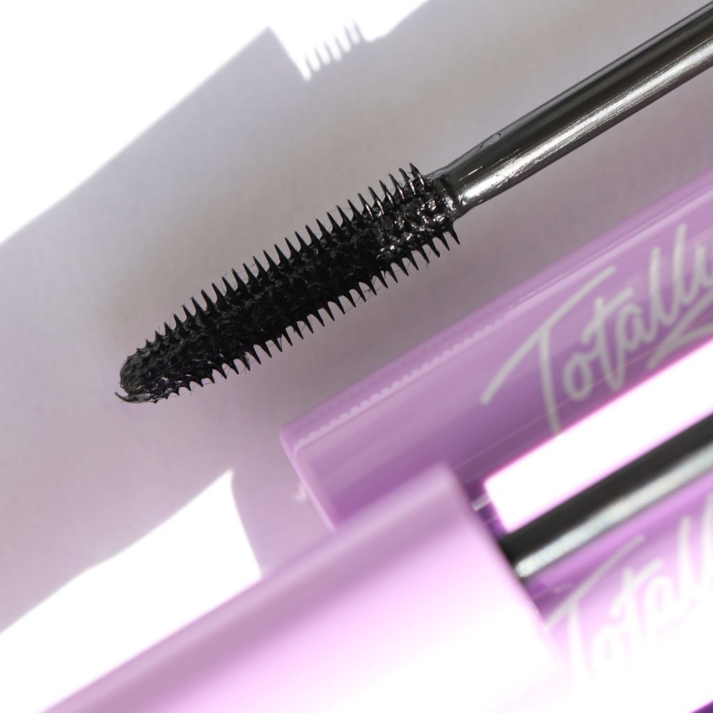 Totally Tubular Tubing Mascara from Half Caked - Cone-shaped Applicator for Extended Lash Length Makeup Brow Curler Eyelash Pack Smooth