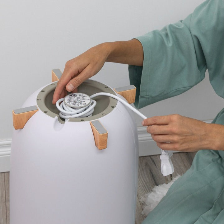 Large Towel Warmer Bucket from Zadro