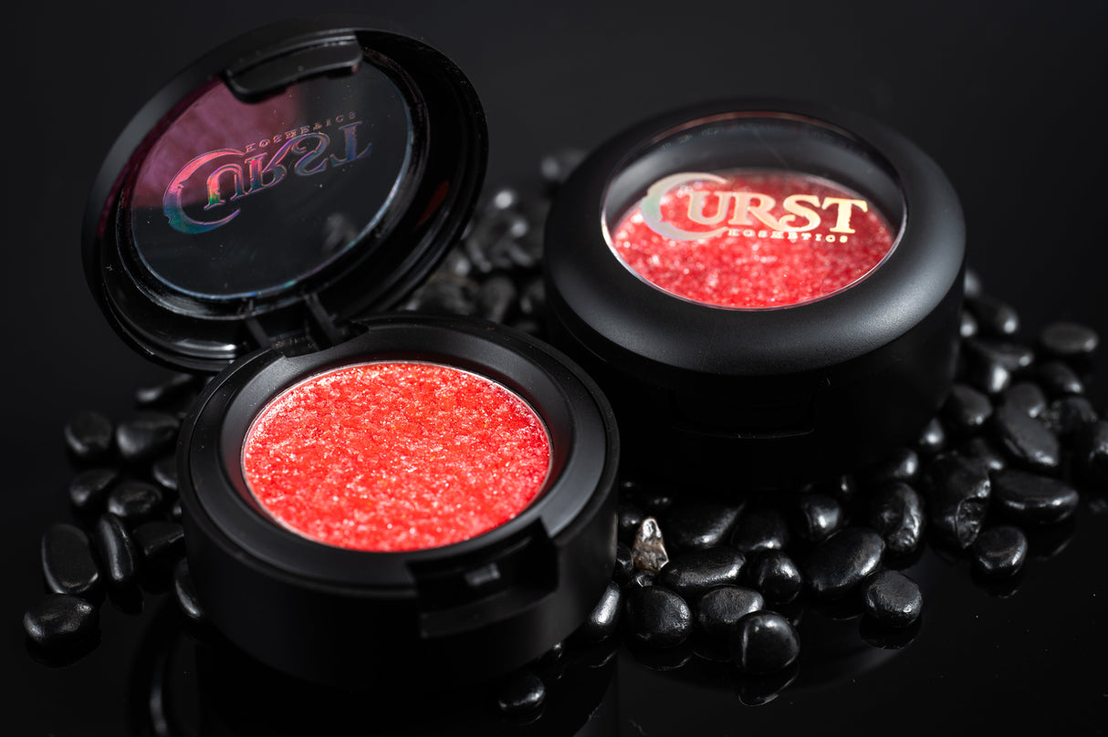 Midnight Chromes - Vampire Heart From Curst kosmetics