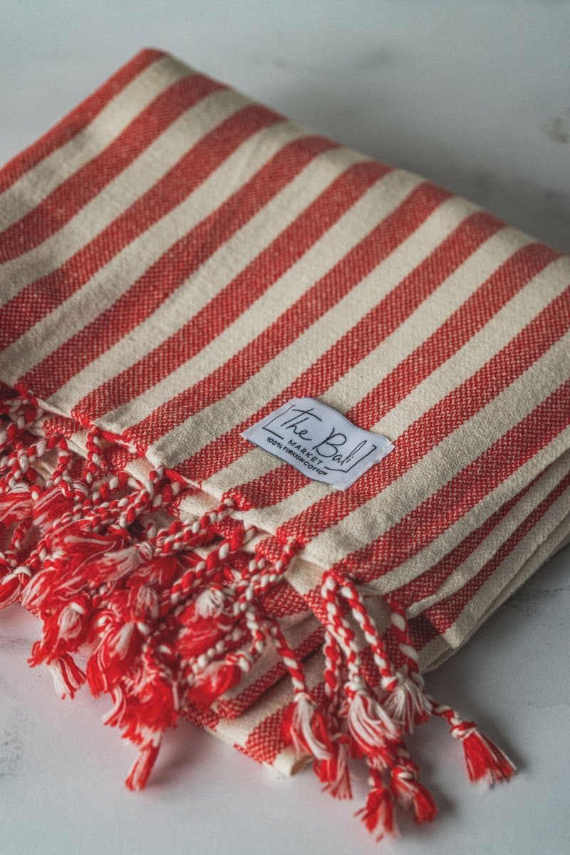 Vertical Stripe Turkish Bath Towel – Full-Size, Handwoven with Tassels – Modern Design, Thick & Absorbent for Bath, Beach, or Throw Blanket from The Bali Market