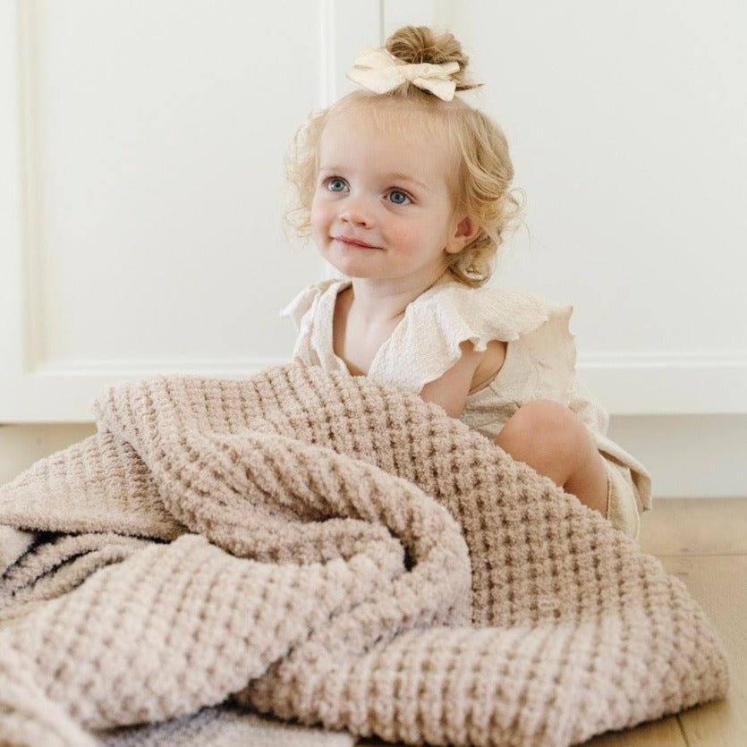 WAFFLE KNIT RECEIVING BLANKETS From Saranoni