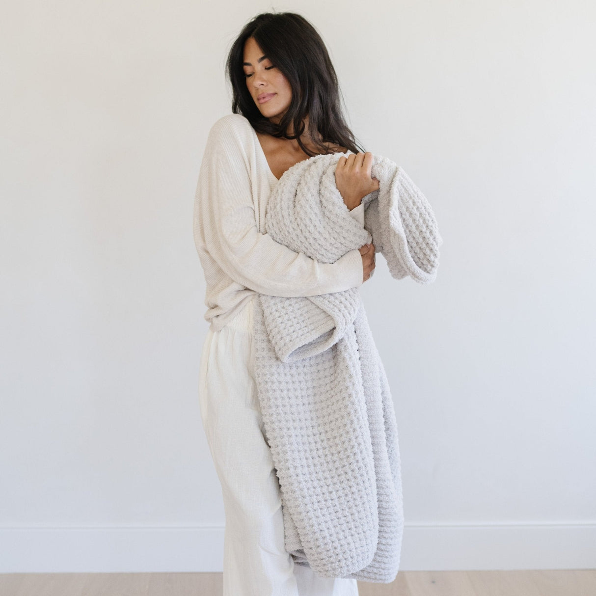 WAFFLE KNIT THROW BLANKETS From Saranoni