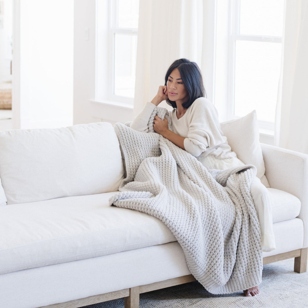 WAFFLE KNIT XL THROW BLANKETS From Saranoni