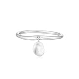 Wavy Ring With Pearl from eklexic