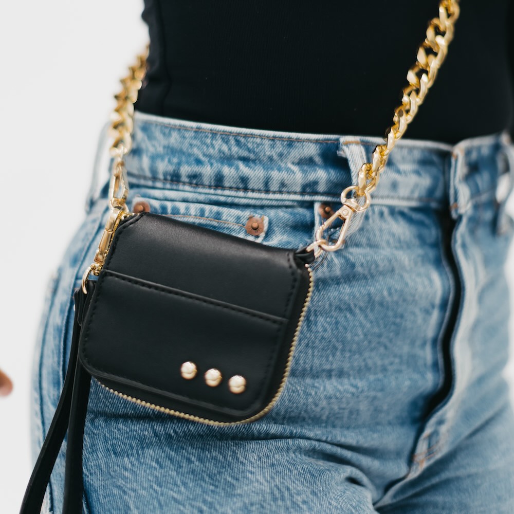Winnie Wallet Chain Bag from Pretty Simple