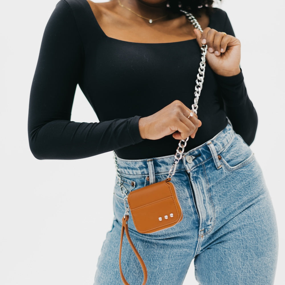 Winnie Wallet Chain Bag from Pretty Simple