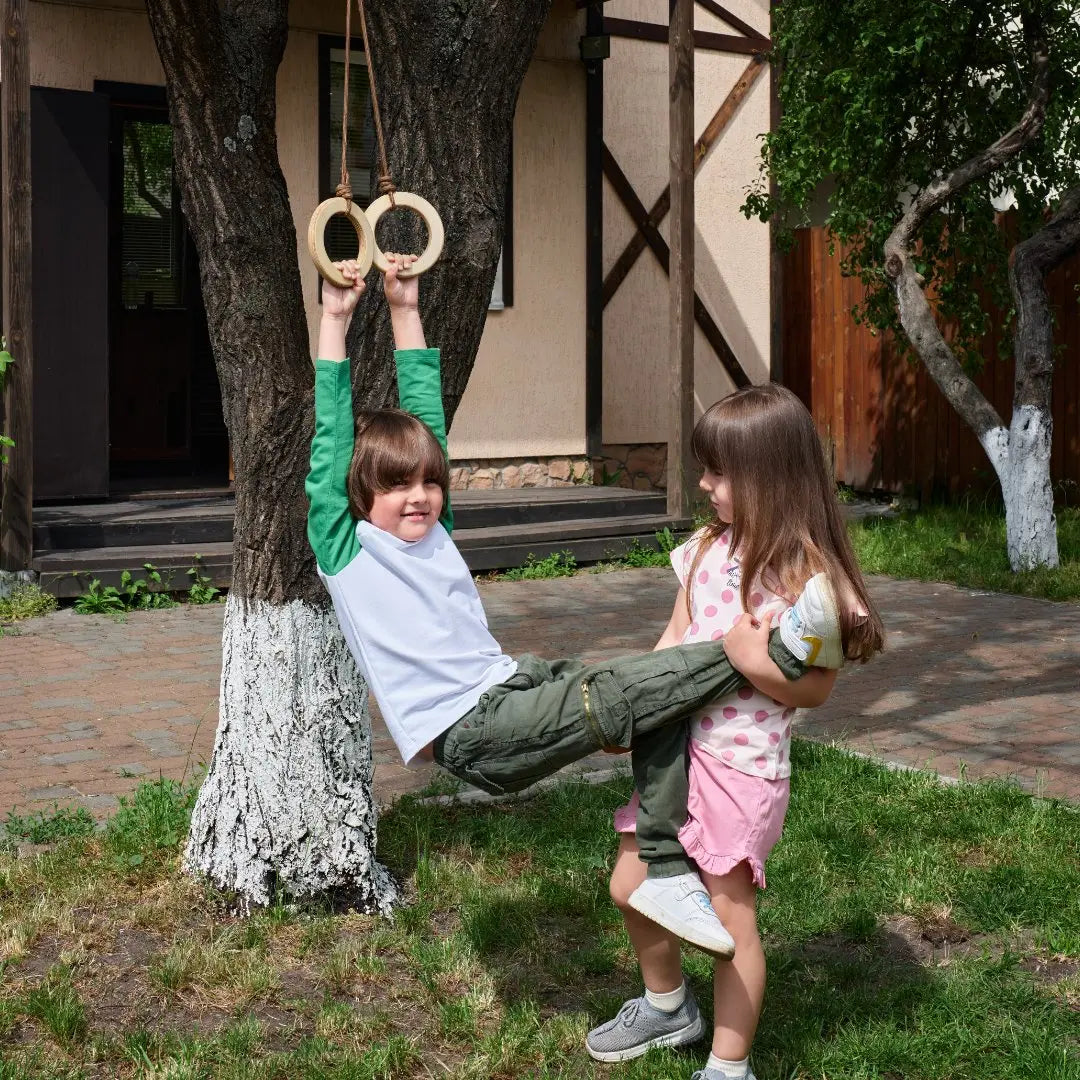 Wooden gymnastic rings for kids from Goodevas