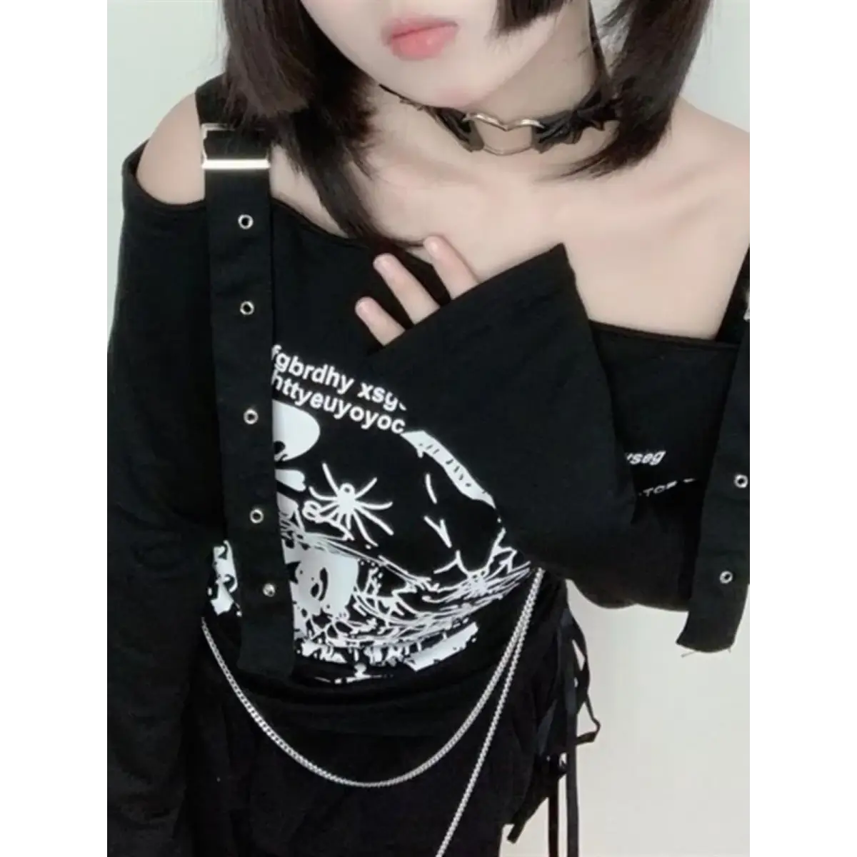 Gothic Punk Off-Shoulder Top – Y2K Skull Print Tee From Kawaii Stop