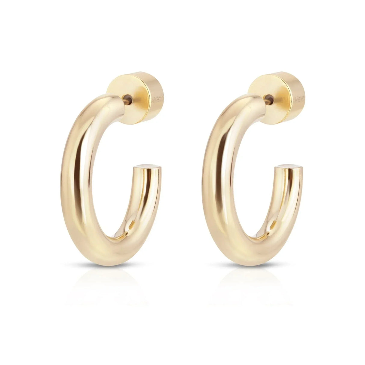 Zo Huggie Hoops from eklexic